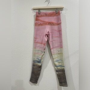 Avocado Tie-Dye Ombre Leggings Pink Multicolor Small